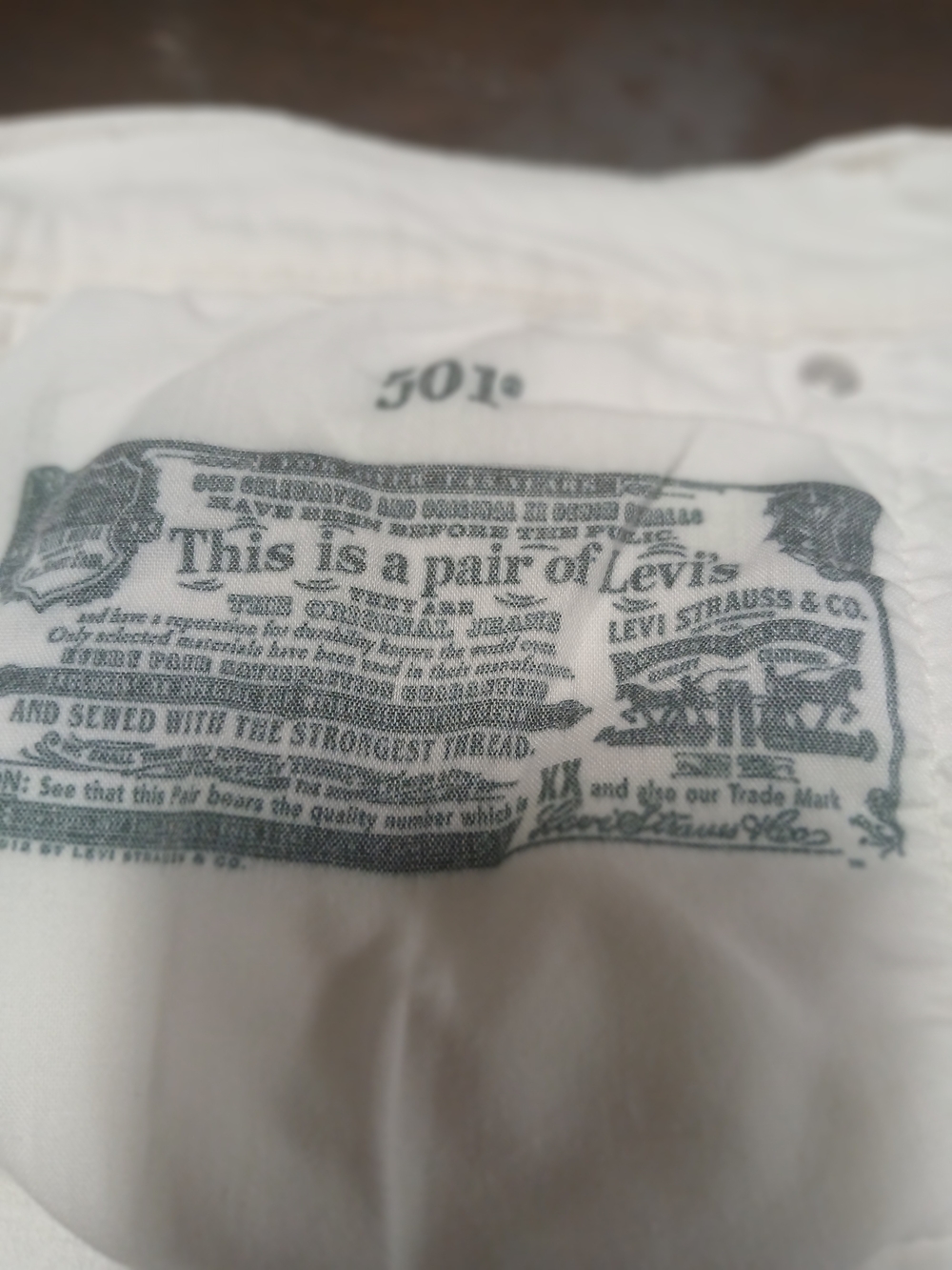 Levi's White Frayed Hem Denim Shorts - Picture 2 of 8